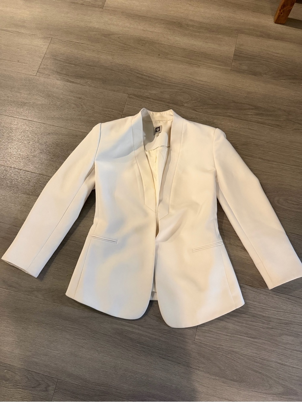Anne Klein White Open-Front Tailored Blazer